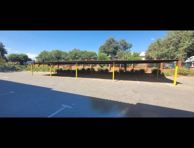 4,550M² WAREHOUSE TO LET IN ROBERTVILLE